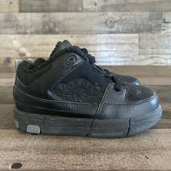 Jordan shoes little kids all black size 8C - Picture 1 of 9